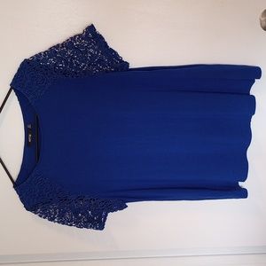 Apt 9 navy blue shirt size PXL